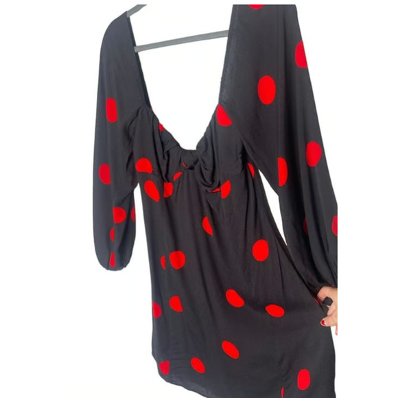 NWT Reformation 12 Roshay Polka Dot Off the Shoulder Dress Long Sleeve Black Red - Picture 2 of 5